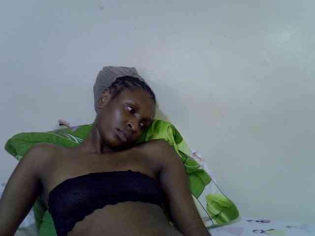 Velvet-luxe webcam