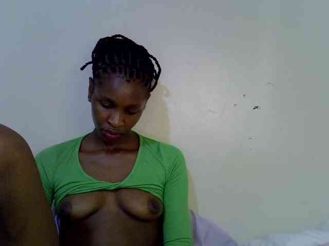 Velvet-luxe webcam
