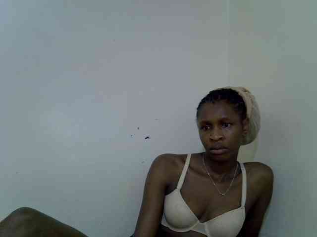 Velvet-luxe webcam