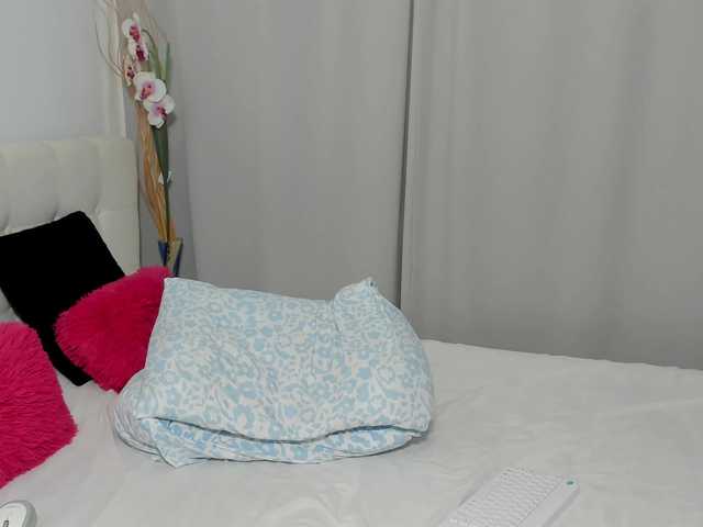 saradusk live cam