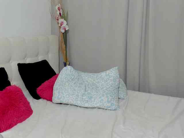 saradusk Sex Cam Show