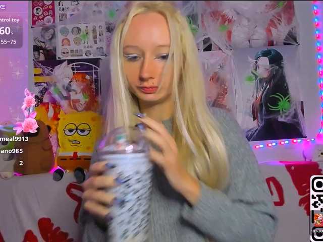 KatiaNabiee live cam on BongaCams