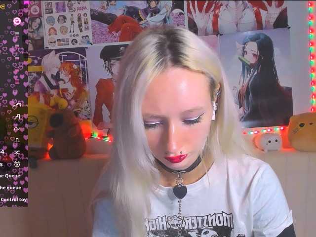 KatiaNabiee live cam on BongaCams