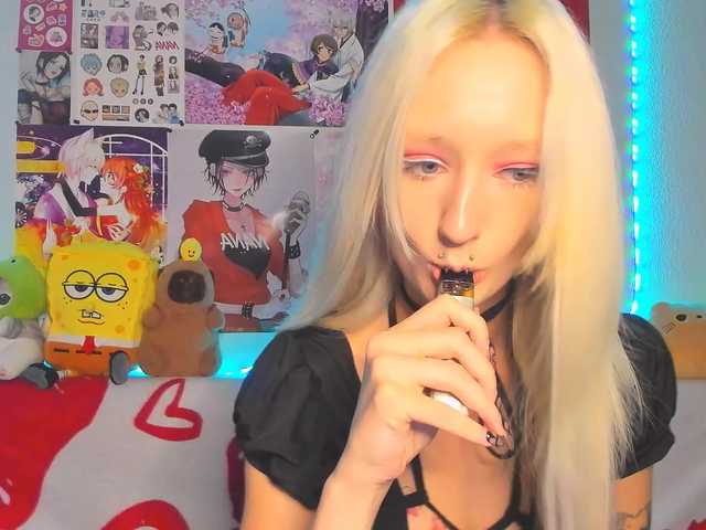 KatiaNabiee live cam on BongaCams