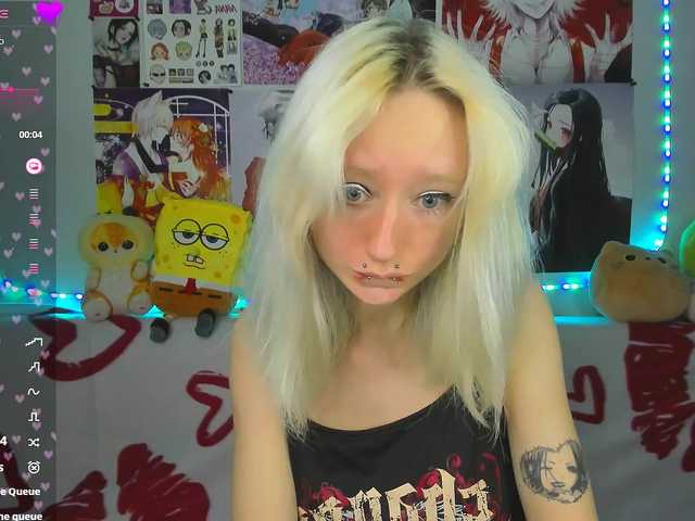 KatiaNabiee Live Cam and Statistics on UnifiedCams