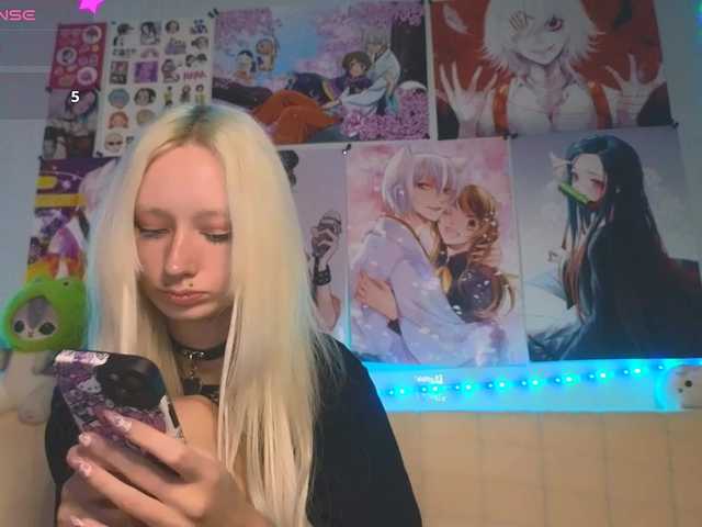 KatiaNabiee live cam