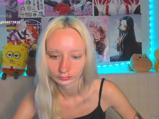 KatiaNabiee live cam on BongaCams