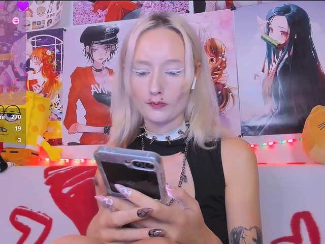 KatiaNabiee live cam on BongaCams