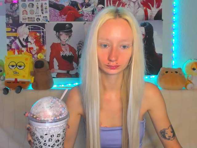KatiaNabiee live cam on BongaCams