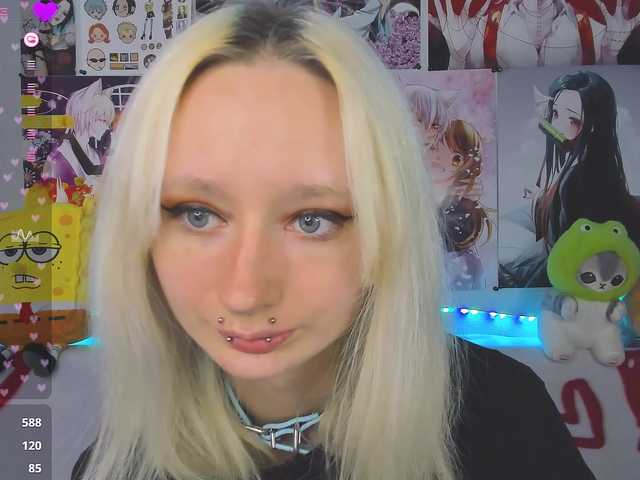 KatiaNabiee live cam on BongaCams
