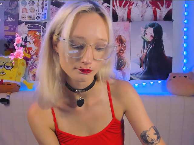 KatiaNabiee live webcam show