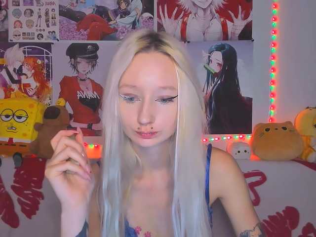 KatiaNabiee live cam on BongaCams