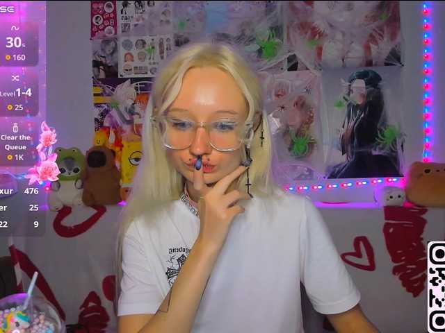 KatiaNabiee live cam on BongaCams