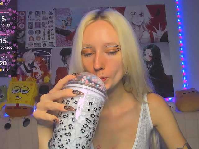KatiaNabiee live cam on BongaCams