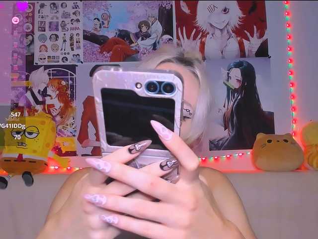 KatiaNabiee live cam on BongaCams