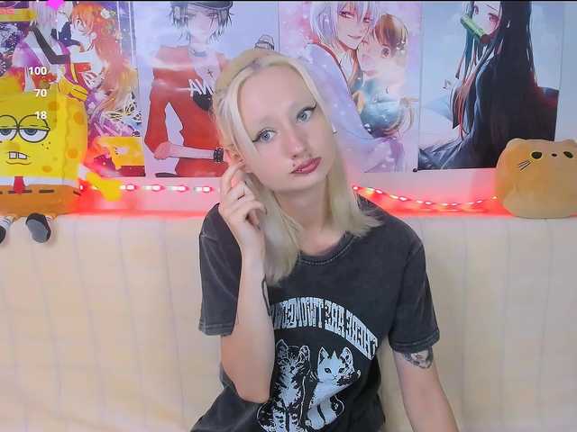 KatiaNabiee live cam on BongaCams