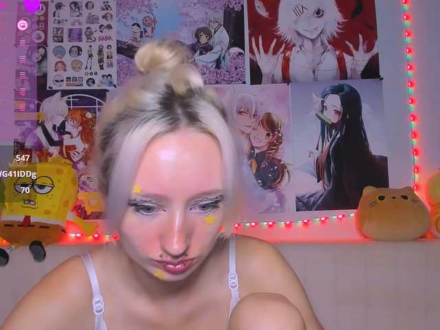 KatiaNabiee live cam on BongaCams