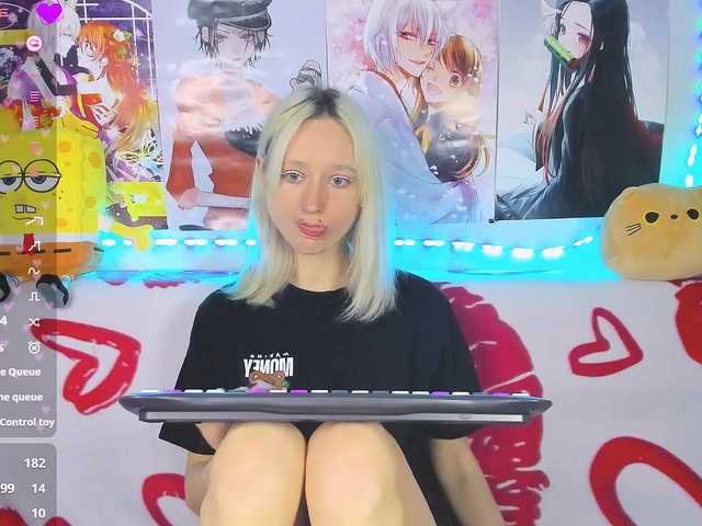 KatiaNabiee live cam on BongaCams