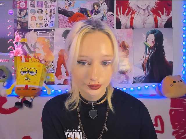 KatiaNabiee live cam on BongaCams