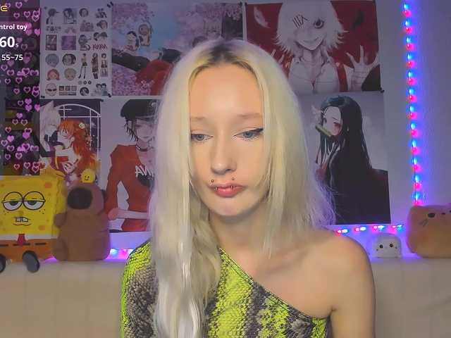 KatiaNabiee live cam on BongaCams
