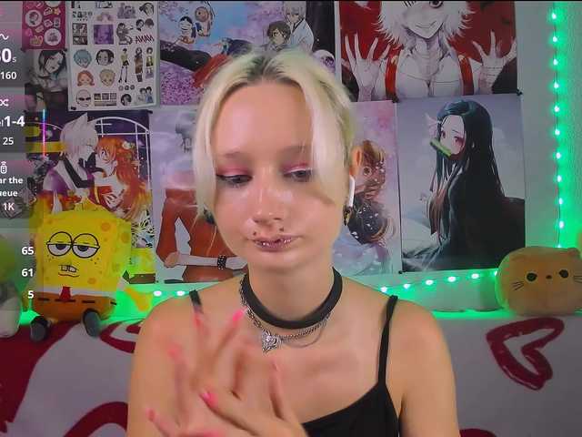 KatiaNabiee live cam on BongaCams