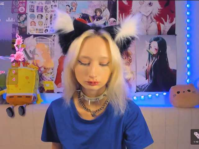 KatiaNabiee live webcam show
