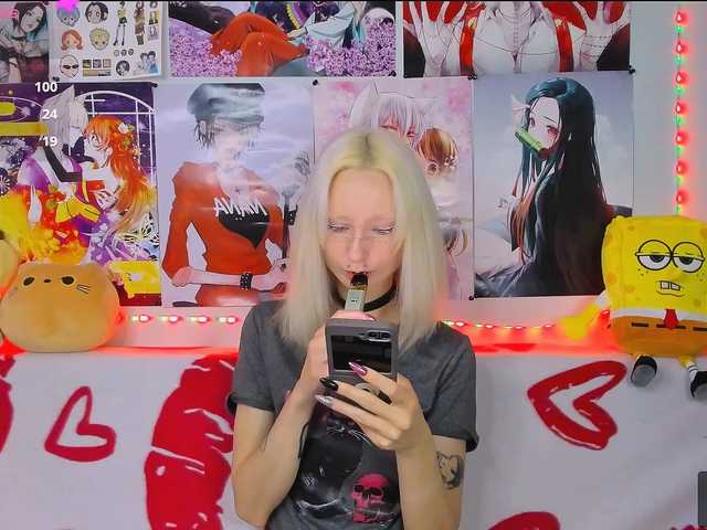 KatiaNabiee live cam on BongaCams