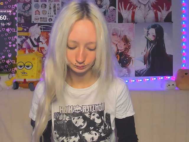 KatiaNabiee live cam on BongaCams