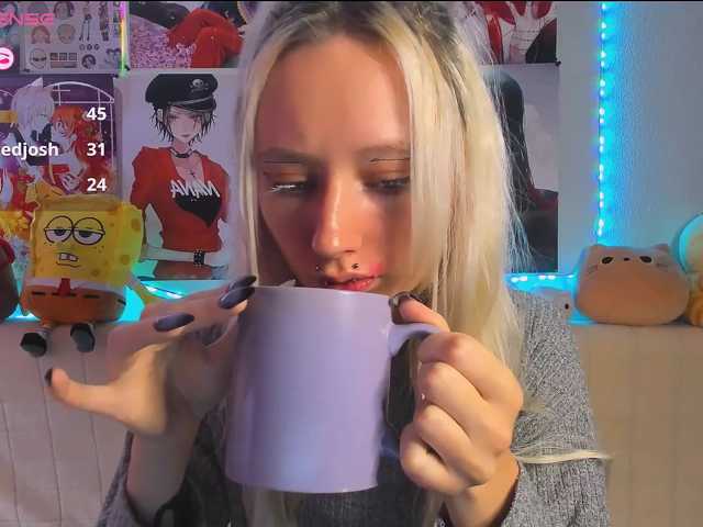 KatiaNabiee live cam on BongaCams