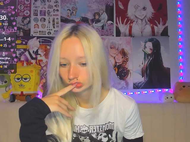 KatiaNabiee live cam on BongaCams