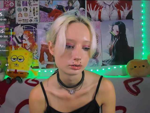 KatiaNabiee live cam on BongaCams