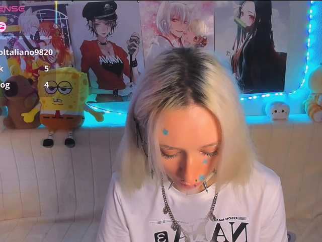 KatiaNabiee live cam on BongaCams