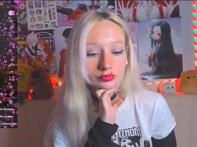 KatiaNabiee live cam on BongaCams