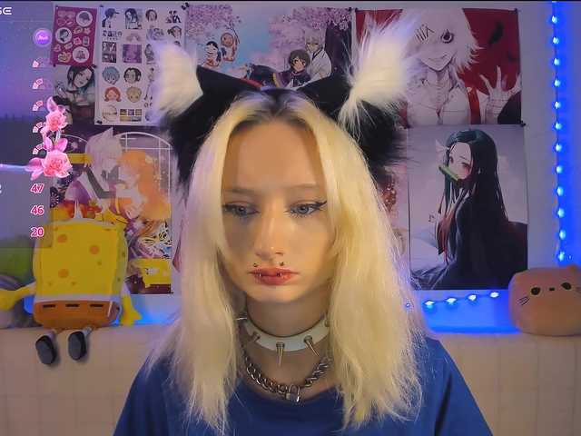 KatiaNabiee live webcam show