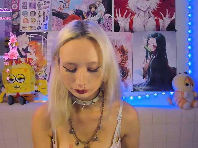 KatiaNabiee live cam on BongaCams