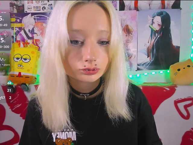 KatiaNabiee live cam on BongaCams