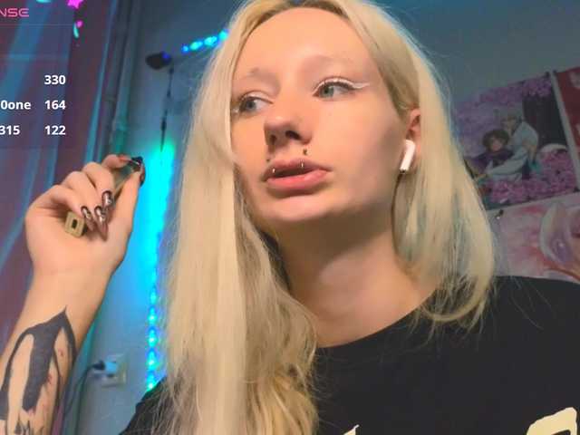 KatiaNabiee live cam on BongaCams