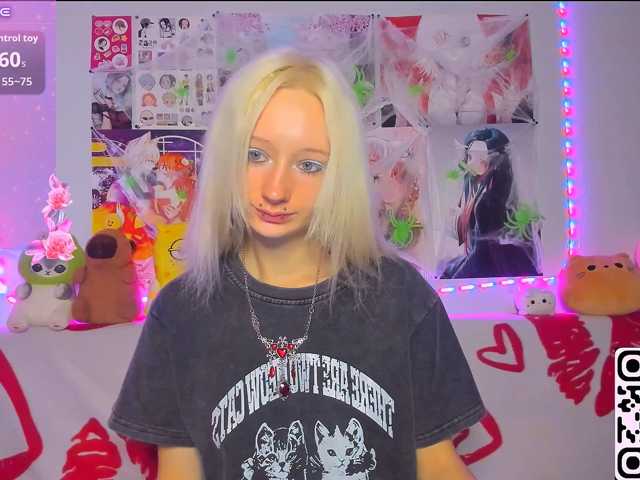 KatiaNabiee live cam on BongaCams