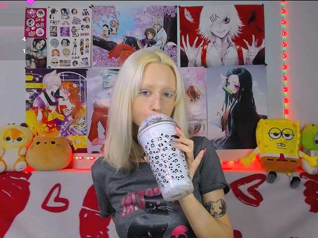 KatiaNabiee live cam on BongaCams