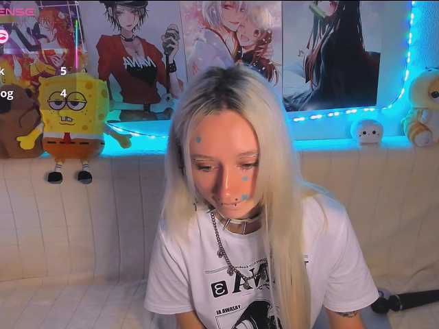 KatiaNabiee live cam on BongaCams