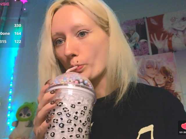 KatiaNabiee live cam on BongaCams