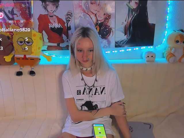 KatiaNabiee live cam on BongaCams