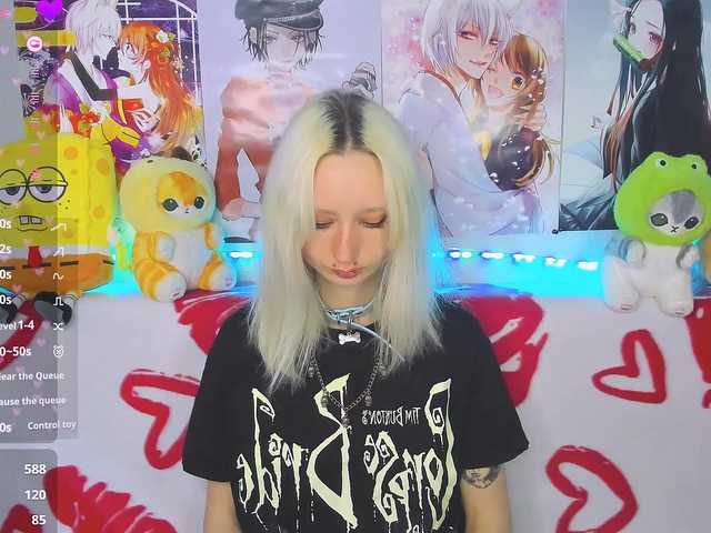 KatiaNabiee live cam on BongaCams
