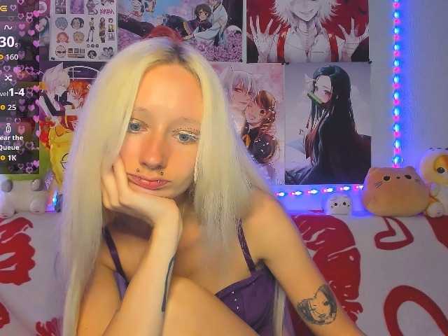 KatiaNabiee live cam on BongaCams