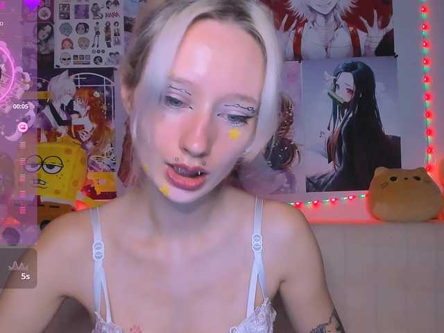 KatiaNabiee live cam on BongaCams