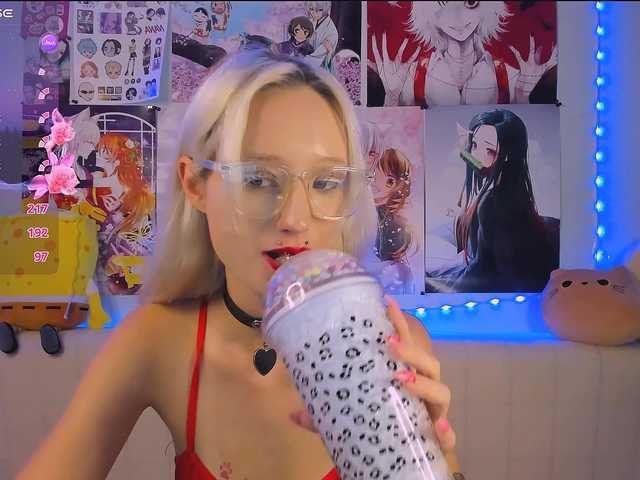 KatiaNabiee live cam on BongaCams