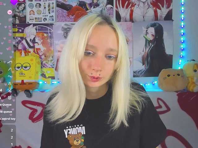 KatiaNabiee live cam on BongaCams