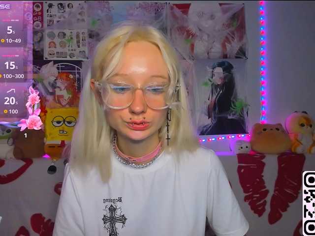 KatiaNabiee live cam on BongaCams