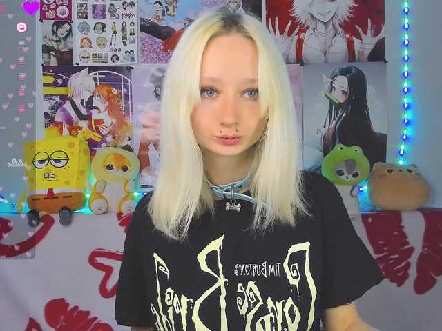 KatiaNabiee live cam on BongaCams