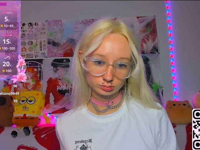 KatiaNabiee live cam on BongaCams